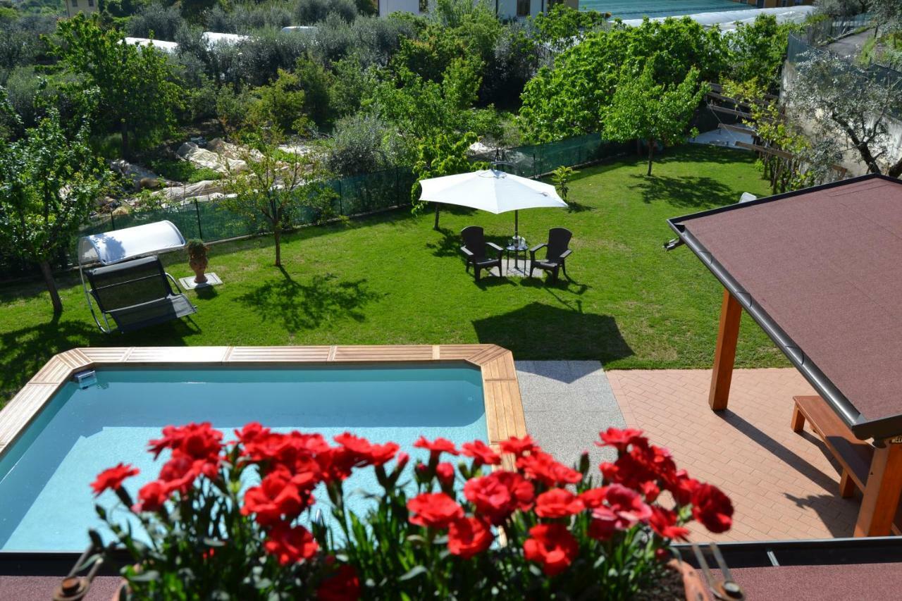 Villa La Veranda Salo Bagian luar foto